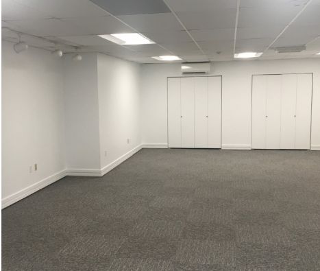 500 Aloha St, Seattle, WA 98109